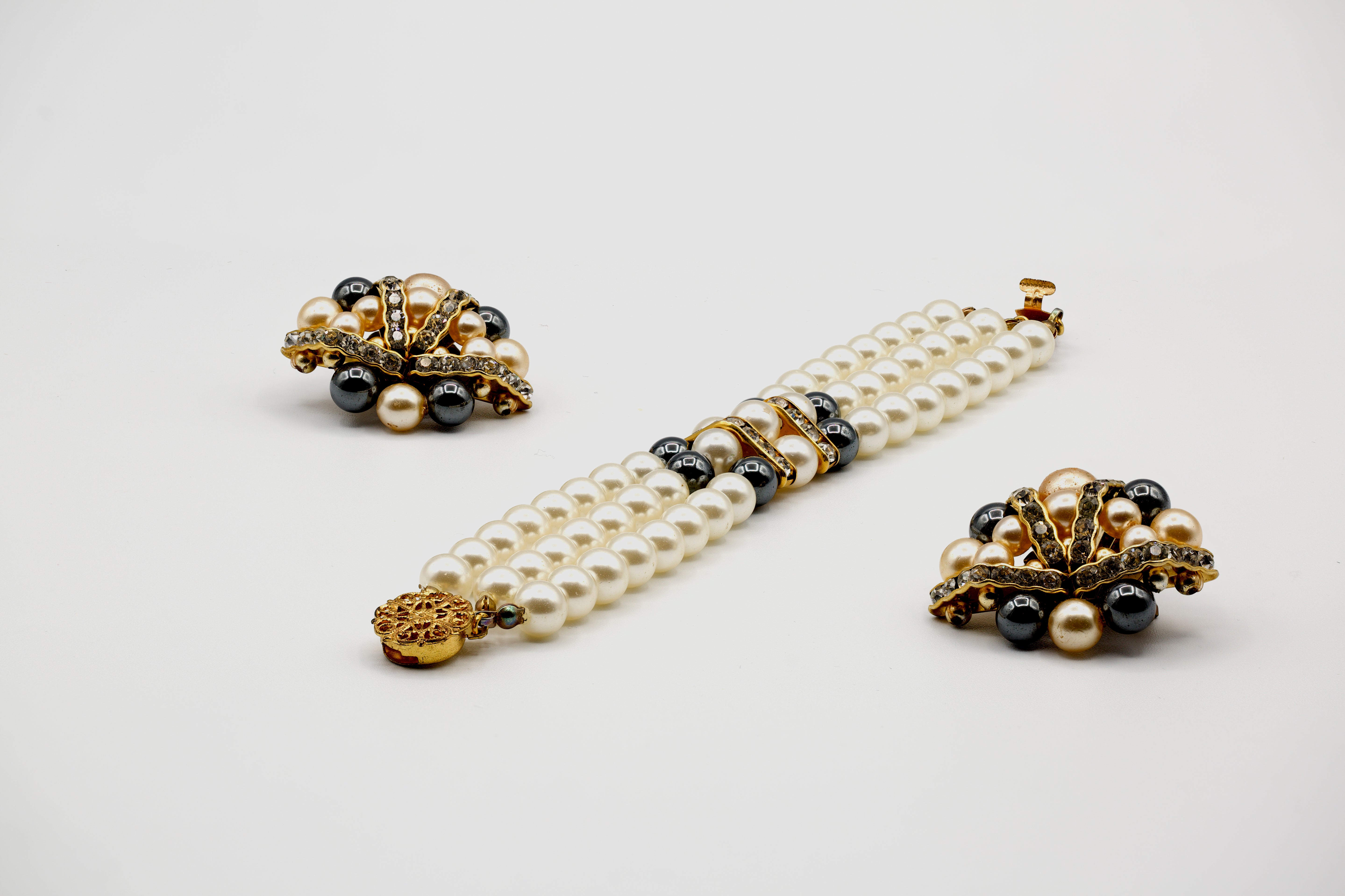 Jewelry & Accessories - Simples Market