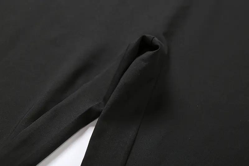 Pencil jumpsuit for women in black sleeveless style, Simples Market brand.
