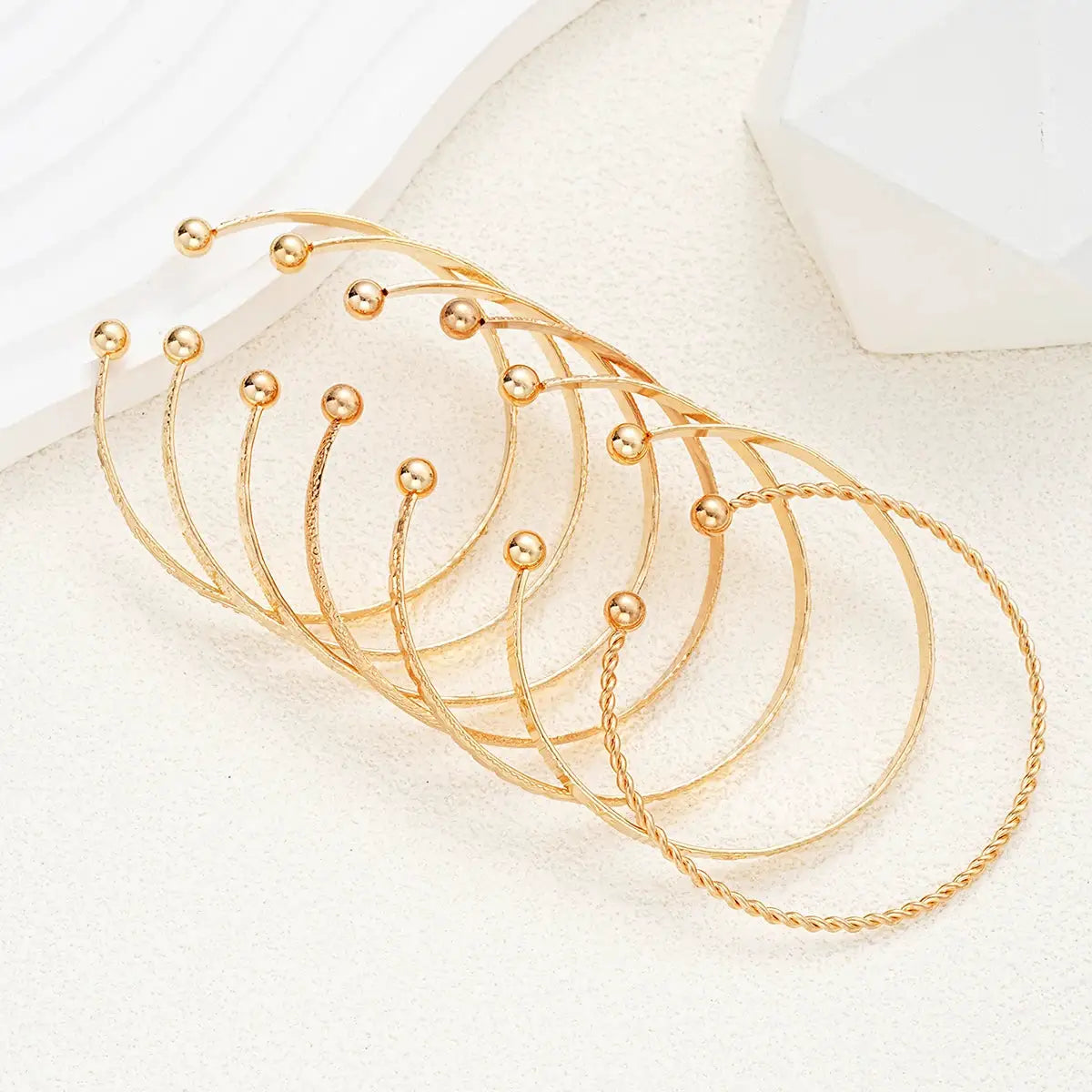 Seven Piece Punk Gold Color Bracelet Set For Women Streetwear Goth Open Bangle Heart Prints Metal Design Jewelry