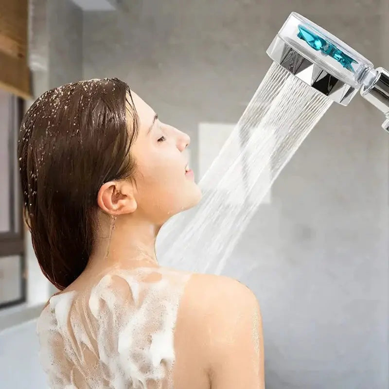 Shower head by Simples Market, chrome finish, 360° rotation turbo design with filters, adjustable