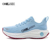 O-Resilio running shoes, light blue mesh, One Mix logo.