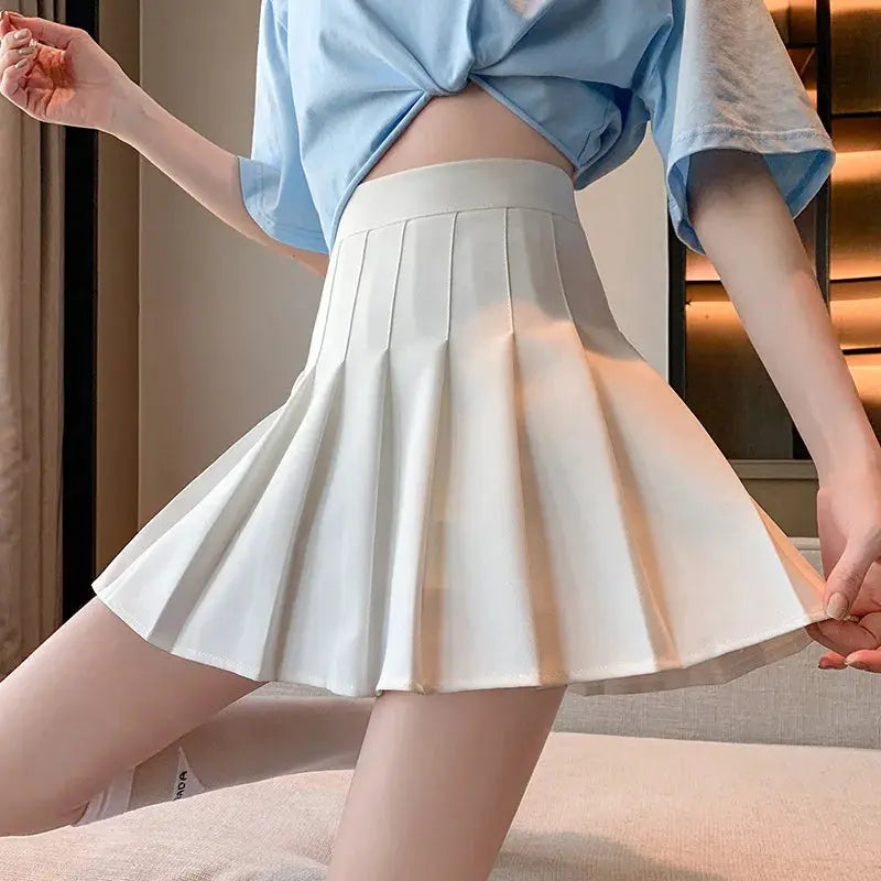 NovaModa White Pleated Mini Skirt For Women High Waist Zip Closure Summer Dancewear Casual Style