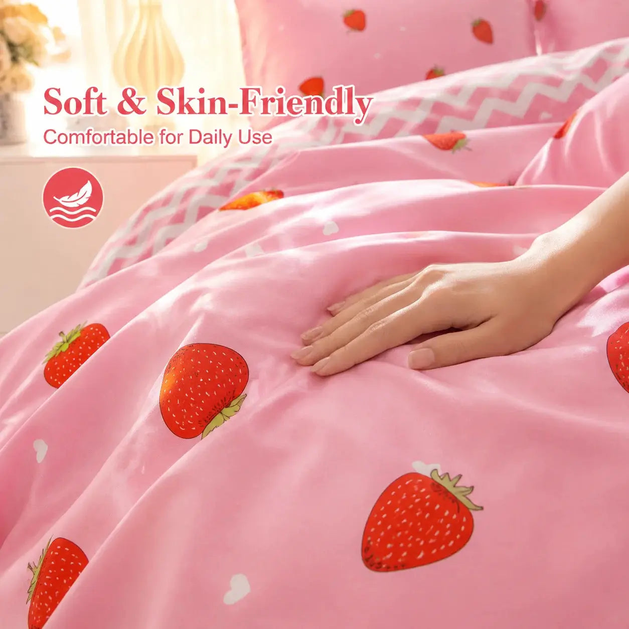 Simples Market pink strawberry-pattern duvet cover set with pillowcases