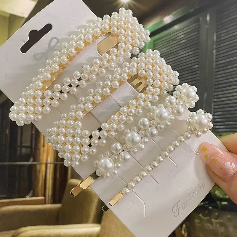 Korean Inspired Luxe Pearl Hair Clips With Geometric Alloy And Plastic Pins For Women Secure Fashion Accessory