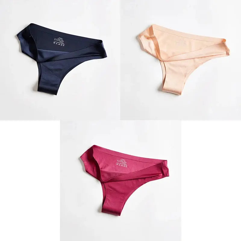 Women's seamless thong underwear, three-piece set in navy, nude, and magenta