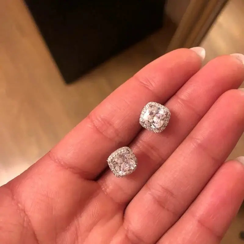 Huitan cushion-shape cubic zirconia stud earrings with clear stones in a halo setting, Simples Market