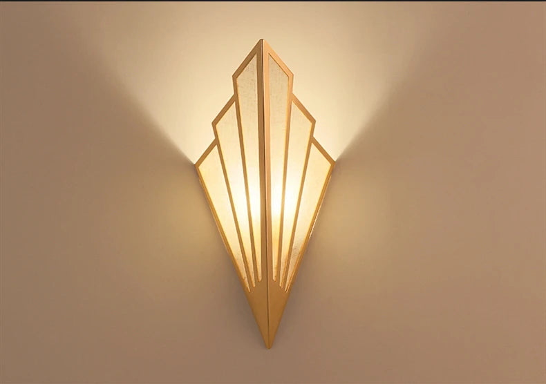 Nordic wall lamp sconce, gold iron finish, LED modern Art Deco wall light.