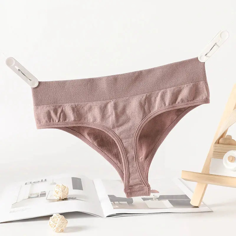 Simples Market ribbed thong G-string, mauve high-rise waistband with high-leg cut underwear