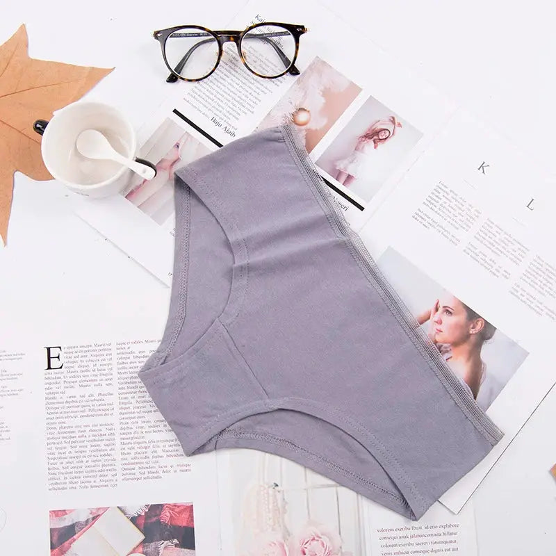 Simples Market gray seamless high-waist shapewear panties for tummy control