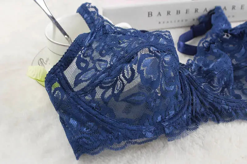 Women's blue lace underwire push-up bra by Simples Market, lingerie