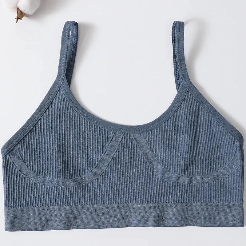 Seamless ribbed blue bralette by Simples Market with wireless cups and wide elastic band.