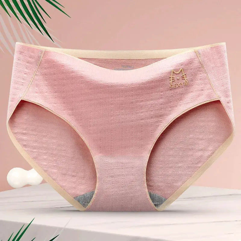 Pink cotton seamless women's panties with beige trim and SEXYM logo