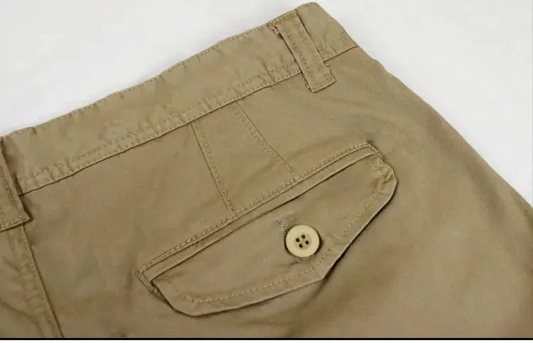 Khaki cargo pants for men with a buttoned back pocket — Simples Market tactical workwear