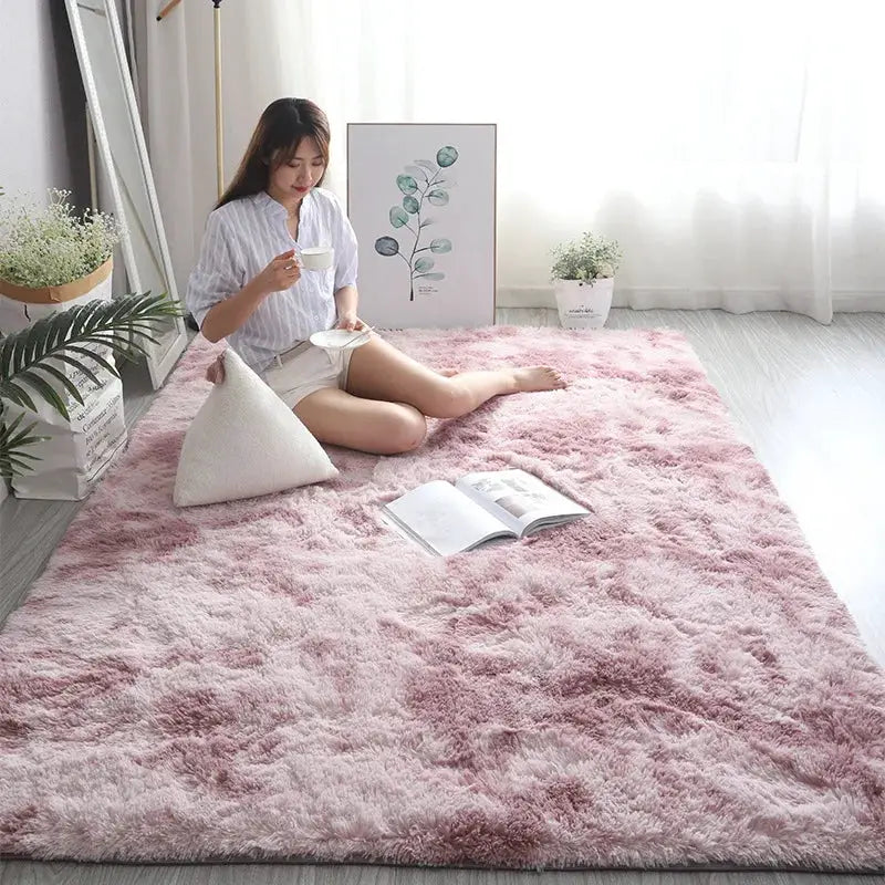 Pink fluffy shag rug 160x230 cm for living room and bedroom, long-pile floor mat in a bright airy space.