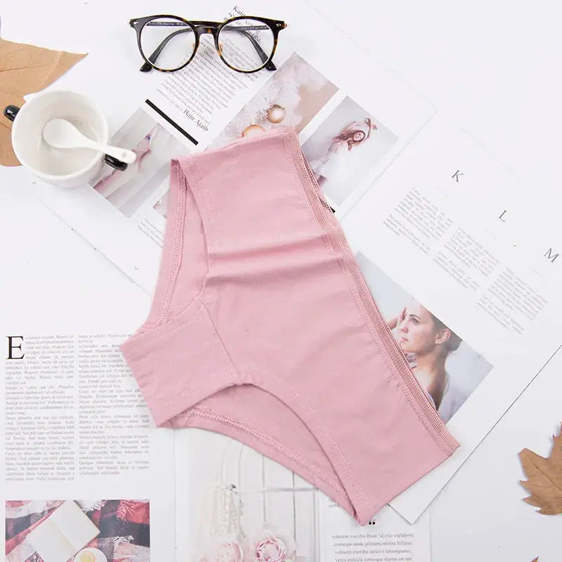 Seamless high-waist shapewear panty in pink for tummy control