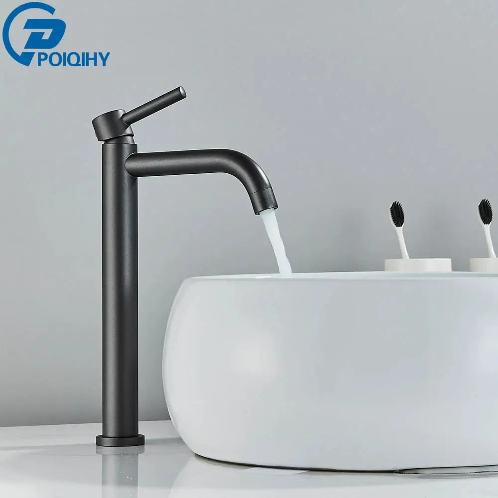 Black matte basin faucet with tall cylindrical body and single lever from Simples Market, POIQIHY logo visible.