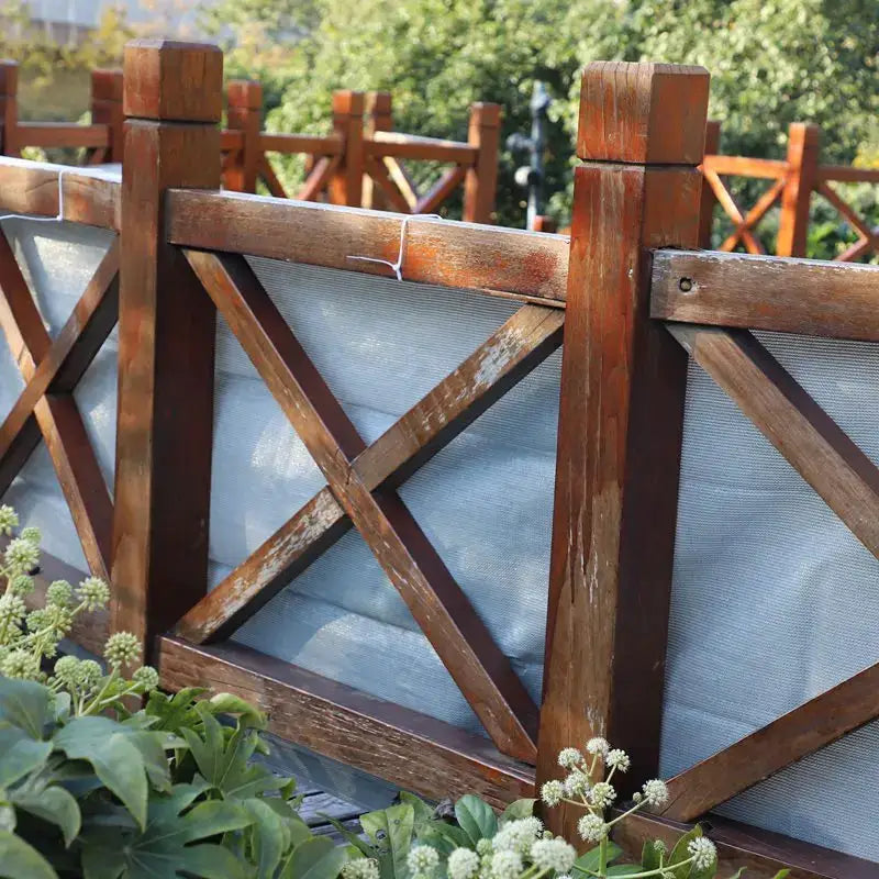 Tewango sun shade net for pergola, 95% anti-UV HDPE, blue mesh on wooden fence panels