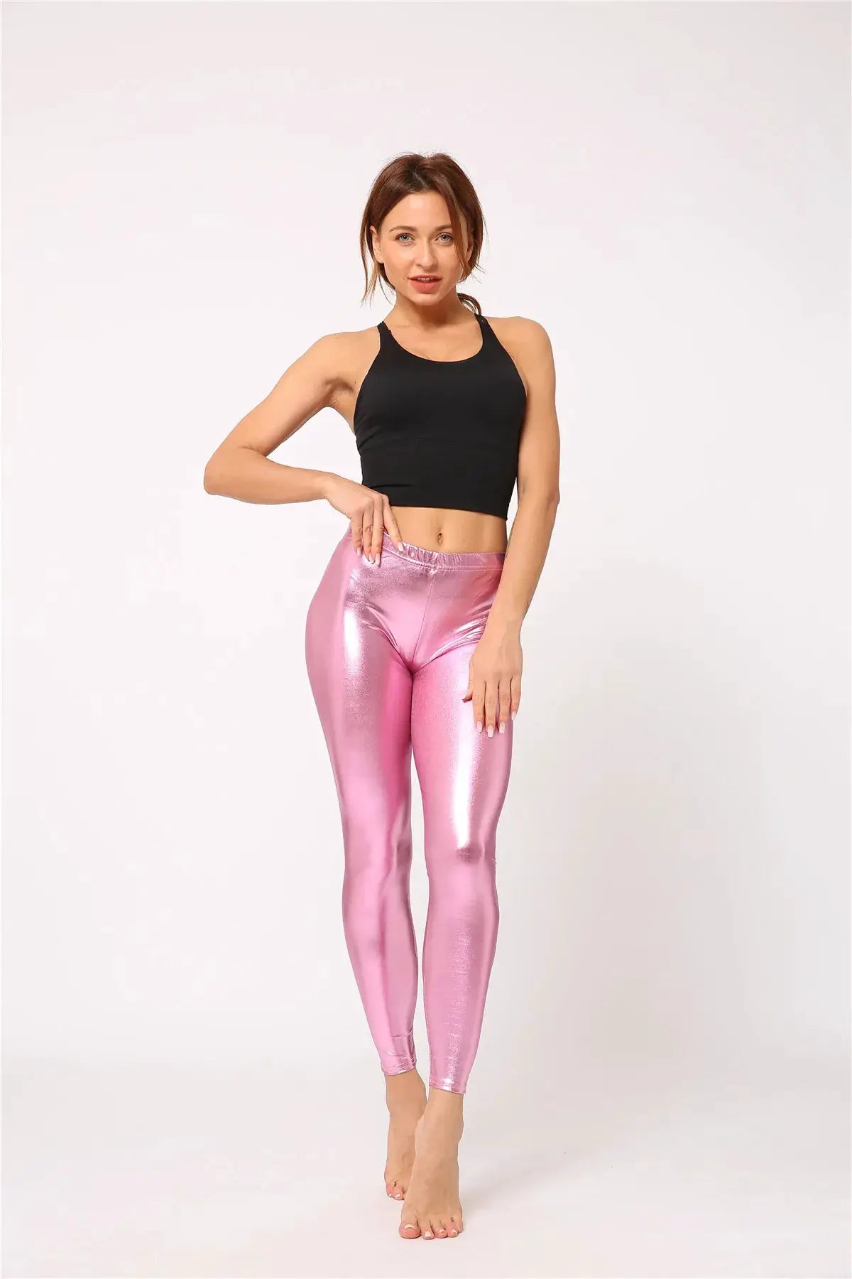 Ladies pink metallic leggings with shiny laser-leather finish by Simples Market