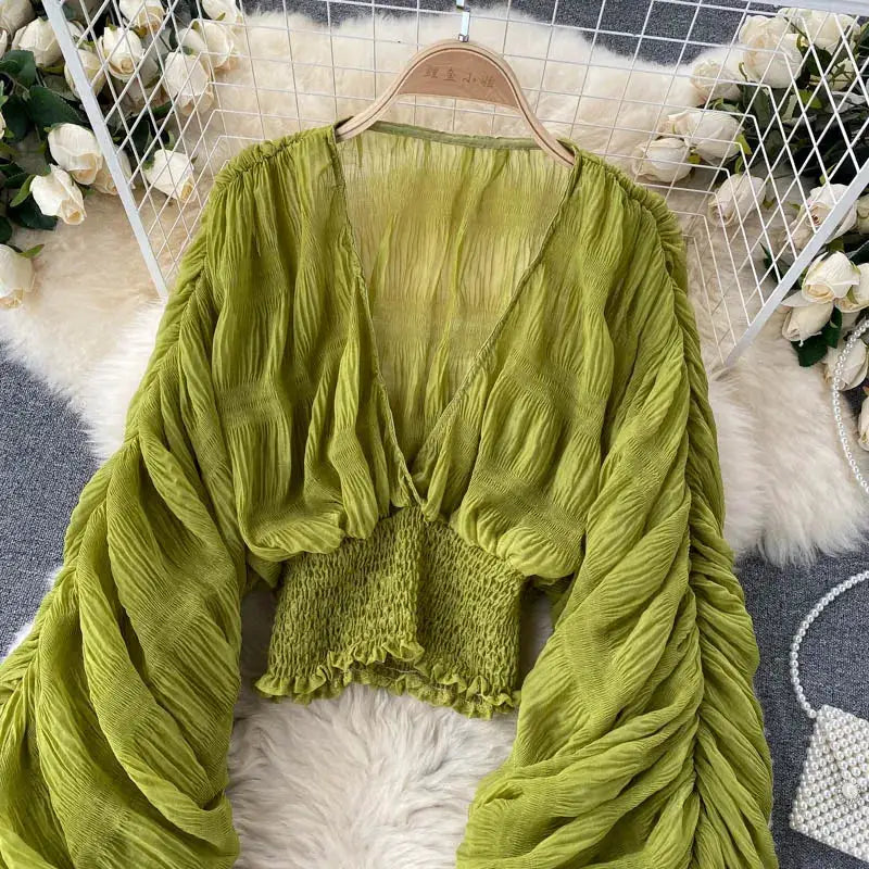 Chiffon blouse olive green with draped V-neck, puff sleeves, and smocked waist Simples Market