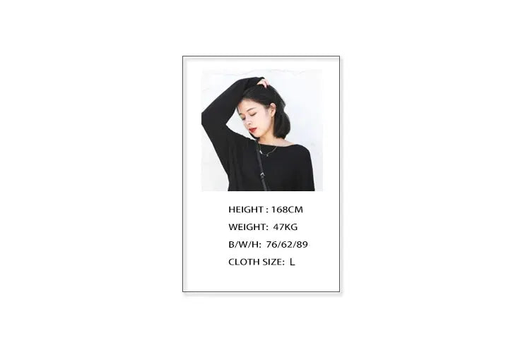 CHIC VEN women's black V-neck shirt with lace-up detail