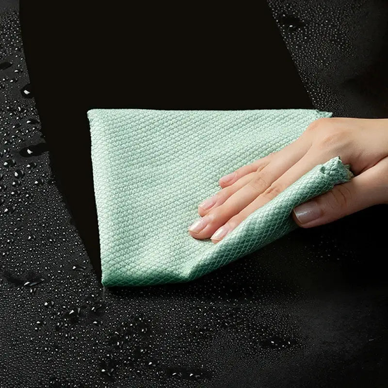 Mint green microfiber glass cleaning cloth, lint-free and reusable