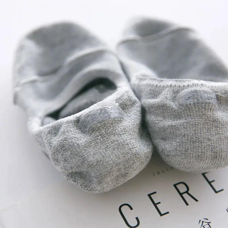 5 Pairs Mens Invisible No Show Ankle Socks Cotton Polyester Blend With Silicone Grip