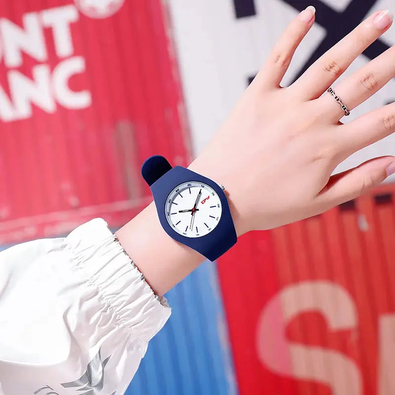 TPW Full Size 40mm Quartz Watch For Women With Japanese Movement And Skin Friendly Silicone Strap