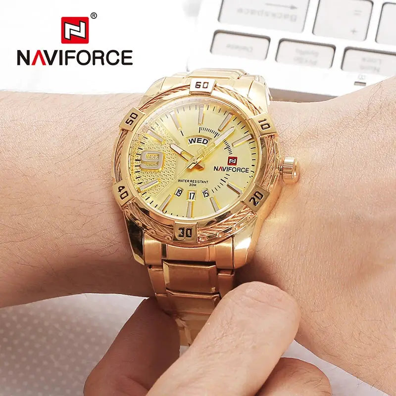 NAVIFORCE gold-tone men's wristwatch with steel band, quartz movement, water resistant 30m