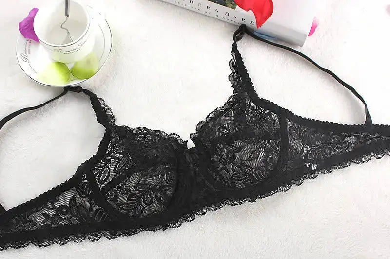 Black floral lace underwire push-up bra for women by Simples Market