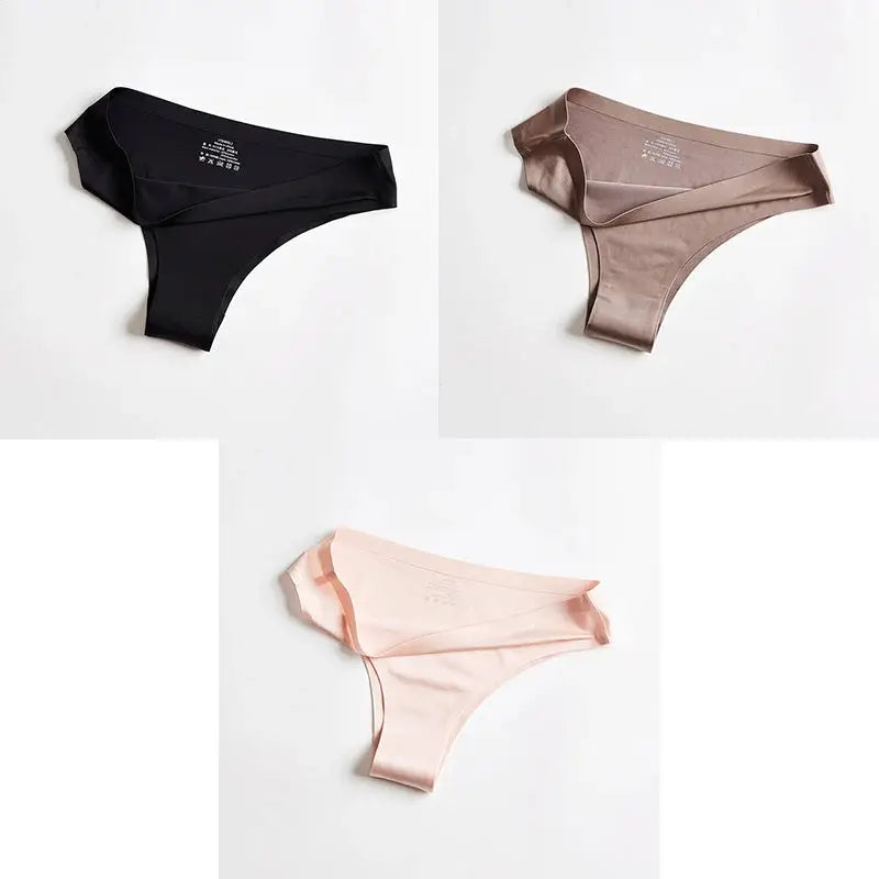 Womens seamless thong underwear set of three in black, taupe, and blush pink by Simples Market