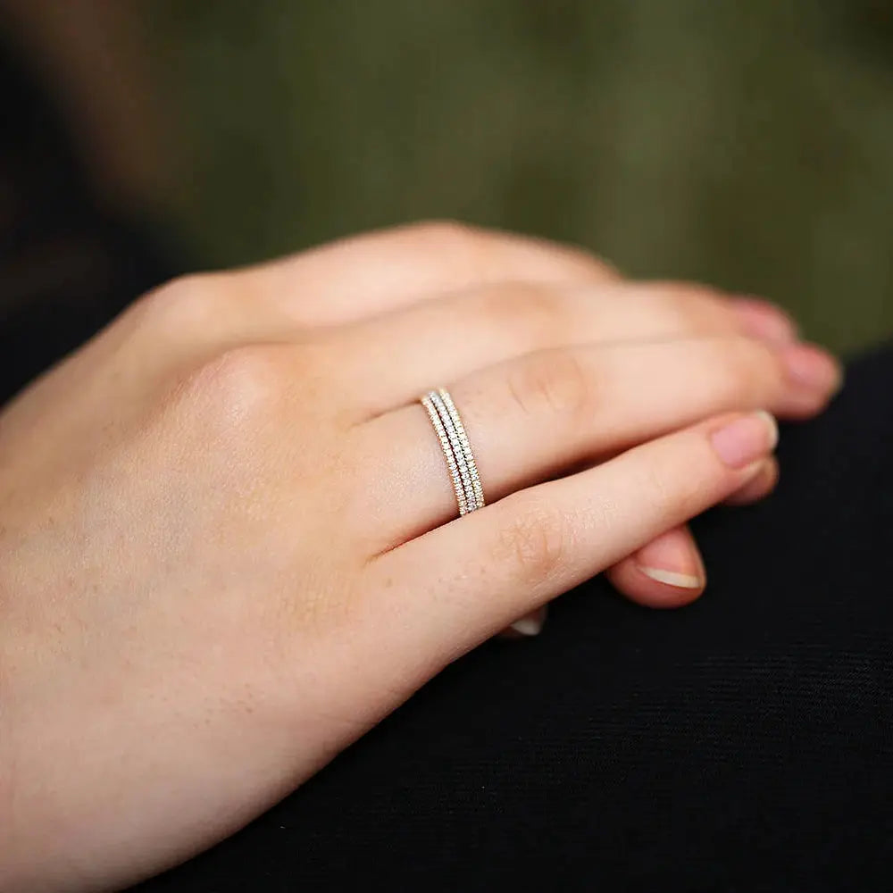 Delicate Micro Pave Zircon Ring For Women Trendy Chic Crystal Stackable Tiny Ring For Daily Wear R133