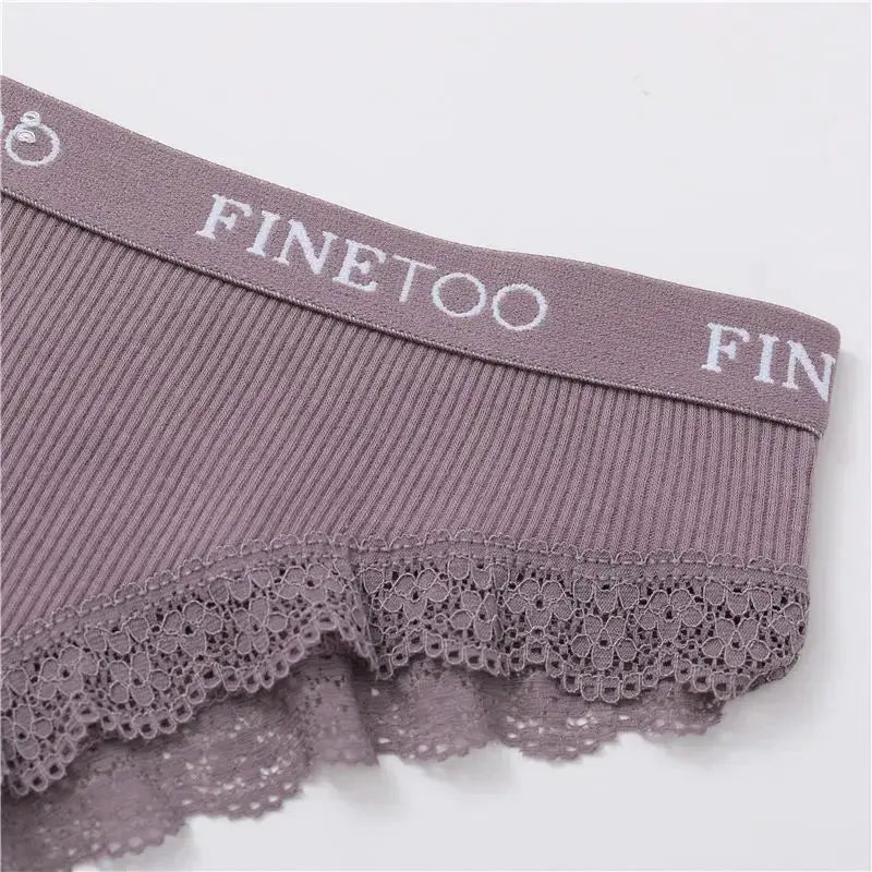 Finetoo purple cotton lace panties with ribbed waistband and scalloped lace trim; Simples Market, sizes M–XXL