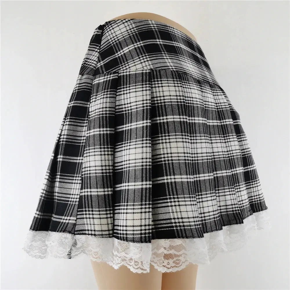 Skirt black-and-white plaid mini with lace hem, high-waisted, Simples Market