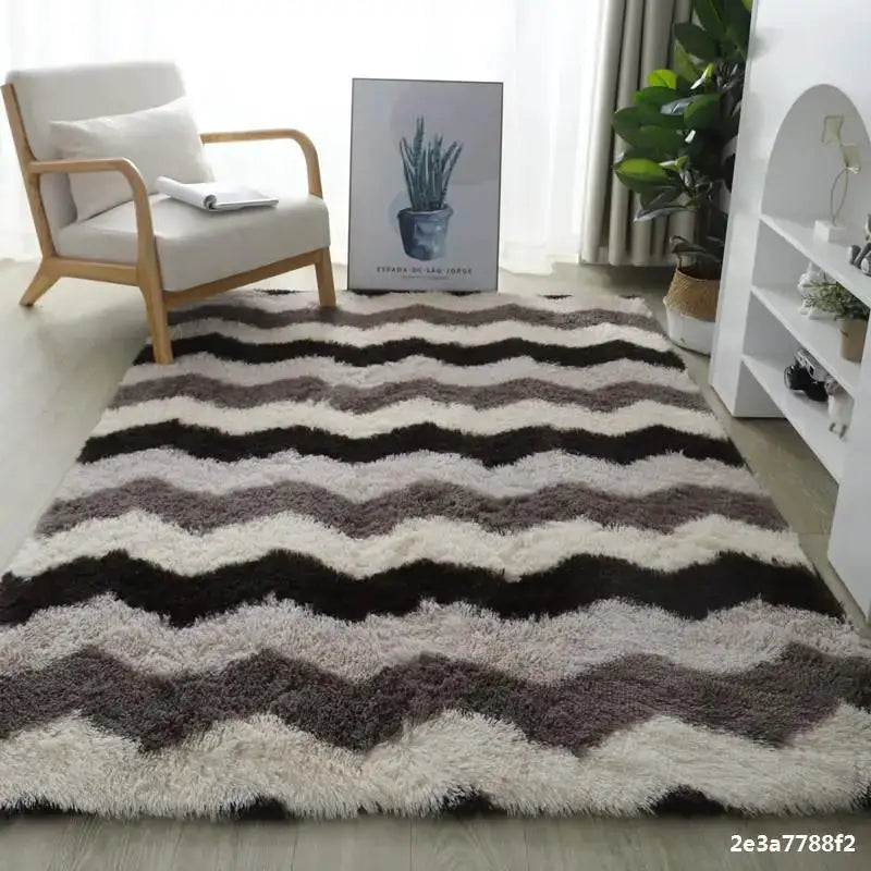 Grey shag rug 160x230 cm with white and charcoal wavy stripes for living room