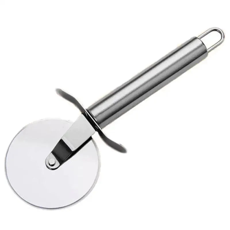 Stainless Steel Pizza Wheel Cutter With Wooden Handle Diameter 6.5 Cm For Pizzas Waffles Cookies Cakes