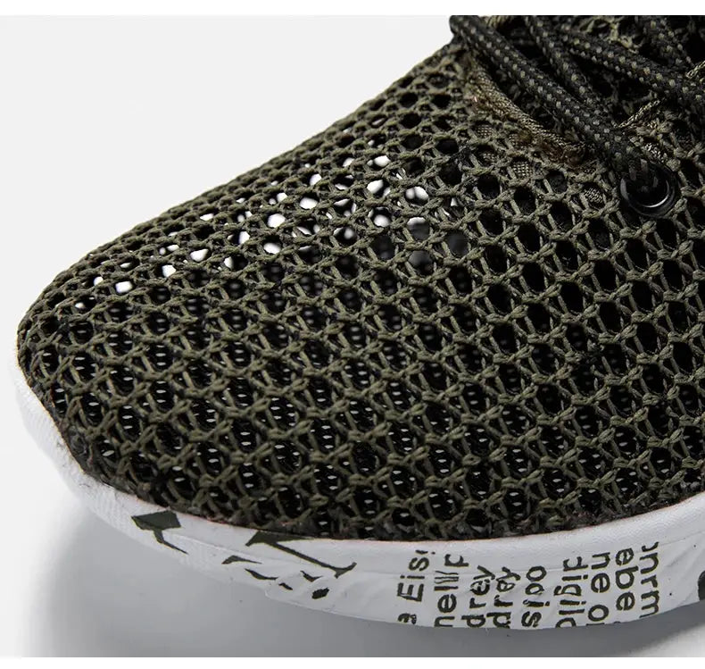 Simples Market Men's aqua mesh water shoes with breathable olive green upper and foam sole