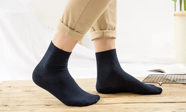 Men's bamboo fiber long dress socks in navy for business casual