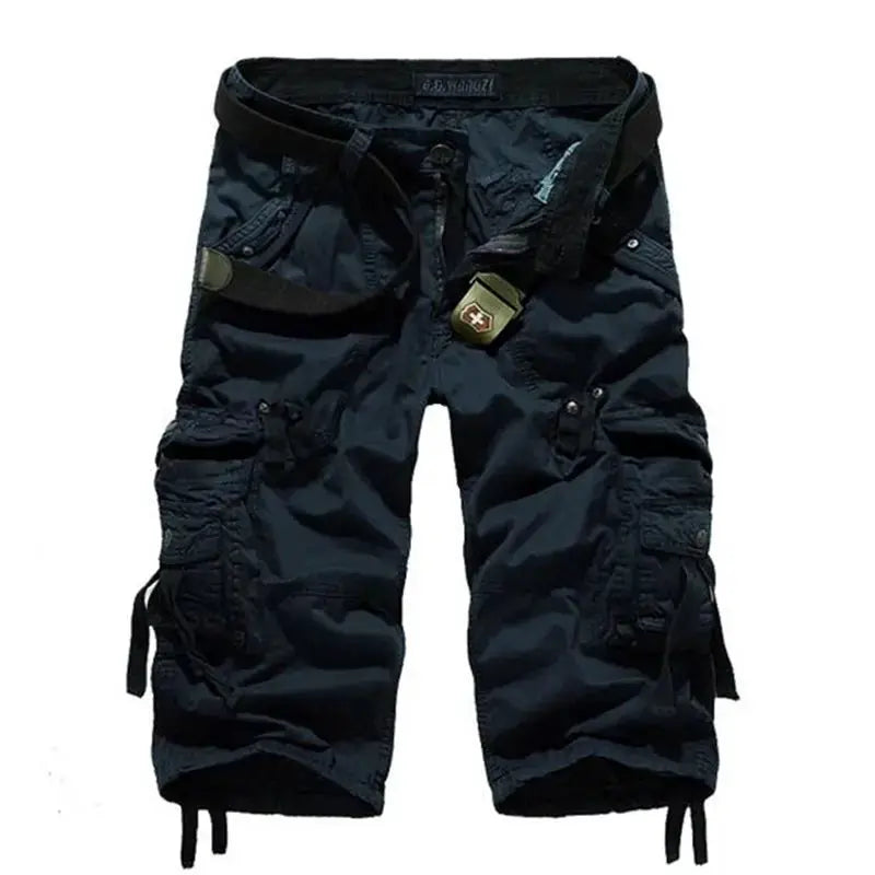 Simples Market men's cargo shorts, knee-length black cotton with multiple pockets and belt.