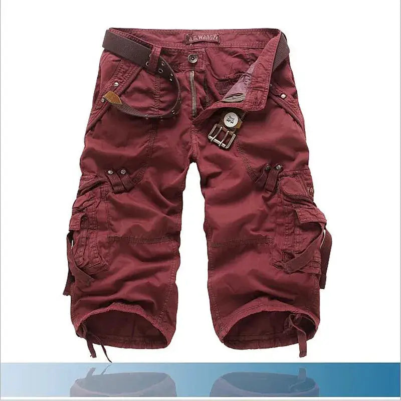 Men's cargo shorts, burgundy cotton knee-length with belt and multiple pockets, Simples Market