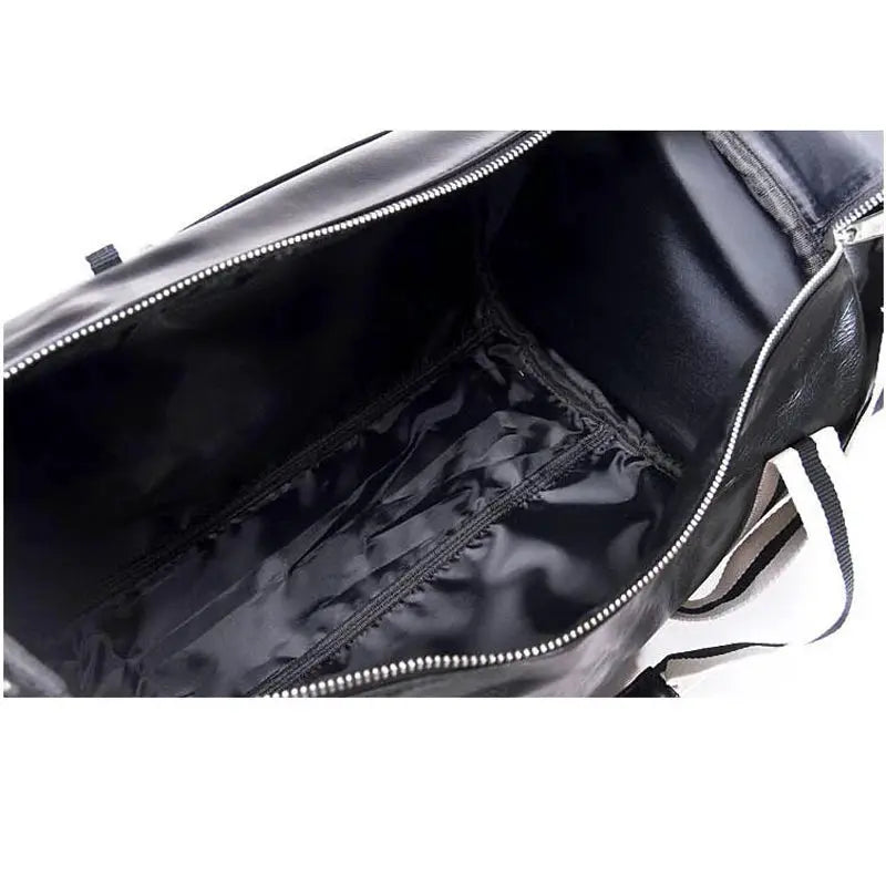Simples Market sport gym bag, black waterproof leather-look bag with shoe storage pocket and shoulder strap