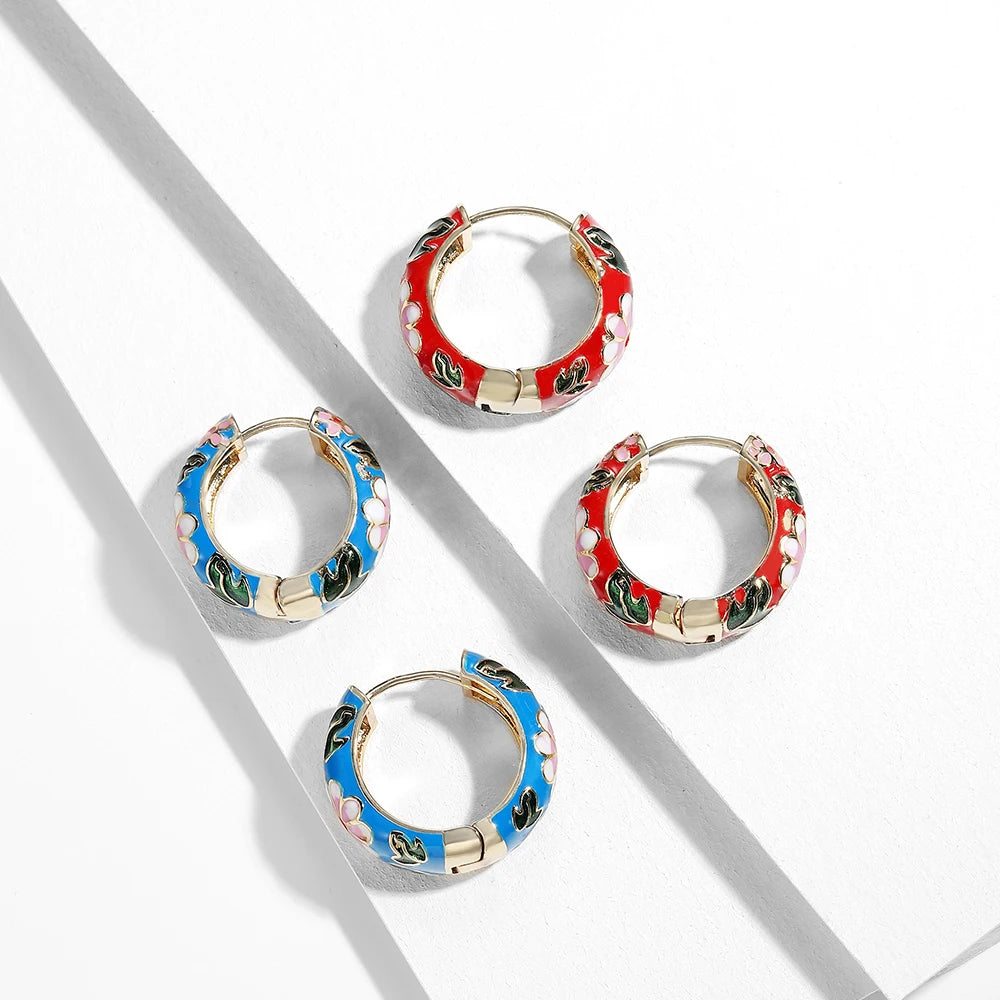 New fashion enamel flower huggie hoop earrings set of 4 in red and blue with gold trim