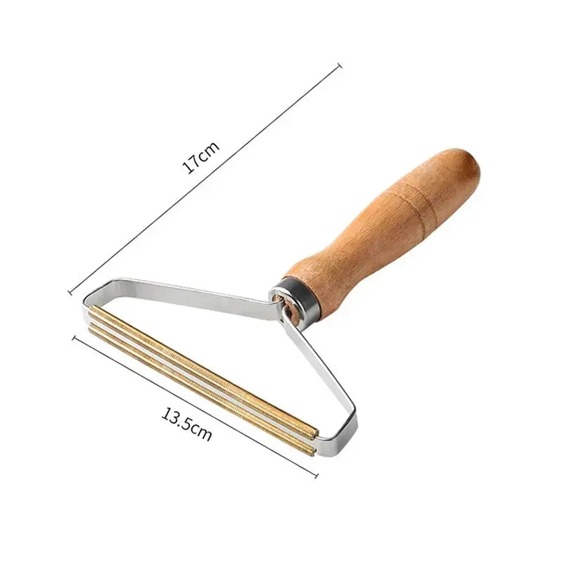 Simples Market portable lint remover with wooden handle and metal frame, gold roller blades for pet hair on clothes