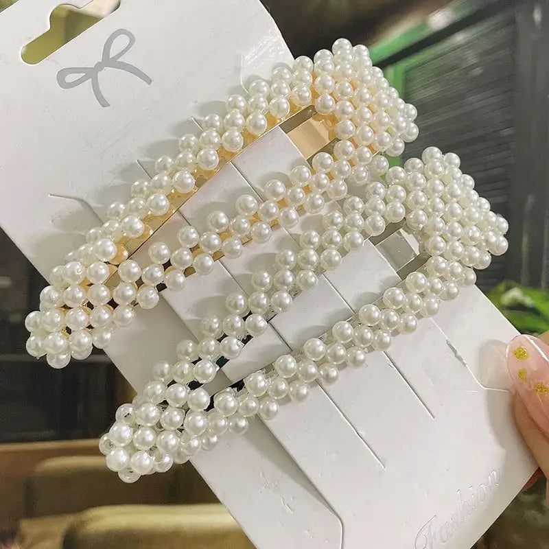 Korean Inspired Luxe Pearl Hair Clips With Geometric Alloy And Plastic Pins For Women Secure Fashion Accessory