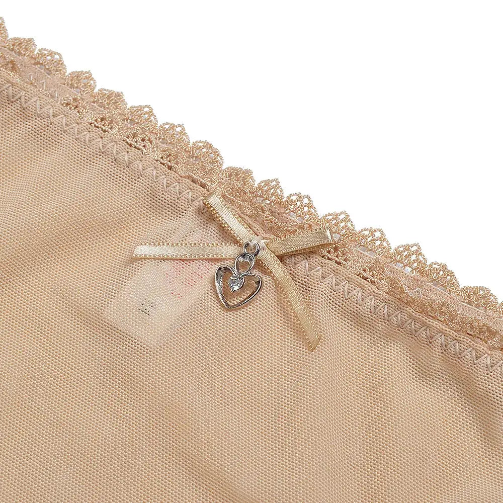 Beige lace‑mesh panty by Simples Market with scalloped trim and silver heart charm
