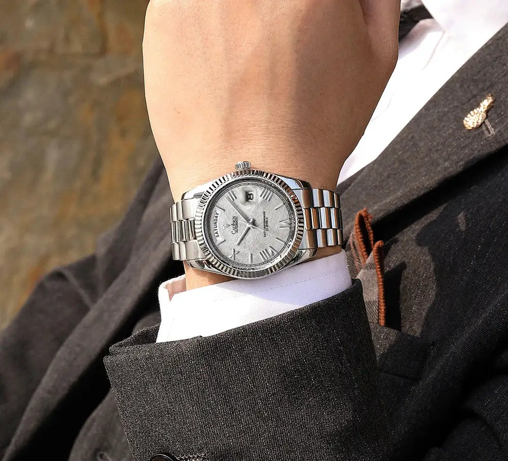 CADISEN men's mechanical watch with meteorite dial, day-date display, stainless steel bracelet by Simples Market