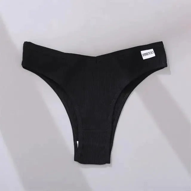 Finetoo black cotton Brazilian thong underwear with V-waist T-back