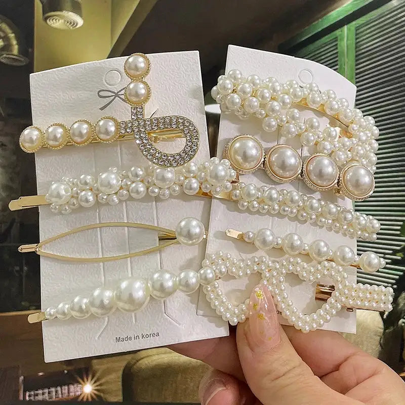Korean Inspired Luxe Pearl Hair Clips With Geometric Alloy And Plastic Pins For Women Secure Fashion Accessory
