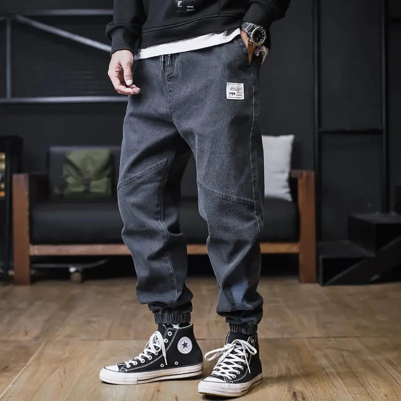 Plus-size men's loose jogger jeans cargo pants in dark gray denim, ankle-length