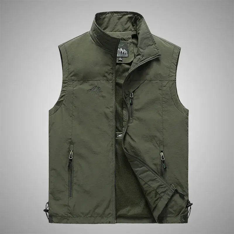 Simples Market FGKKS olive green men's waistcoat vest with front zip pockets and breathable mesh lining.