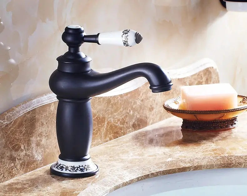 Bathroom faucet Simples Market antique bronze finish, solid brass, single-handle water mixer taps